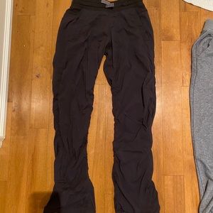 Ivivva joggers